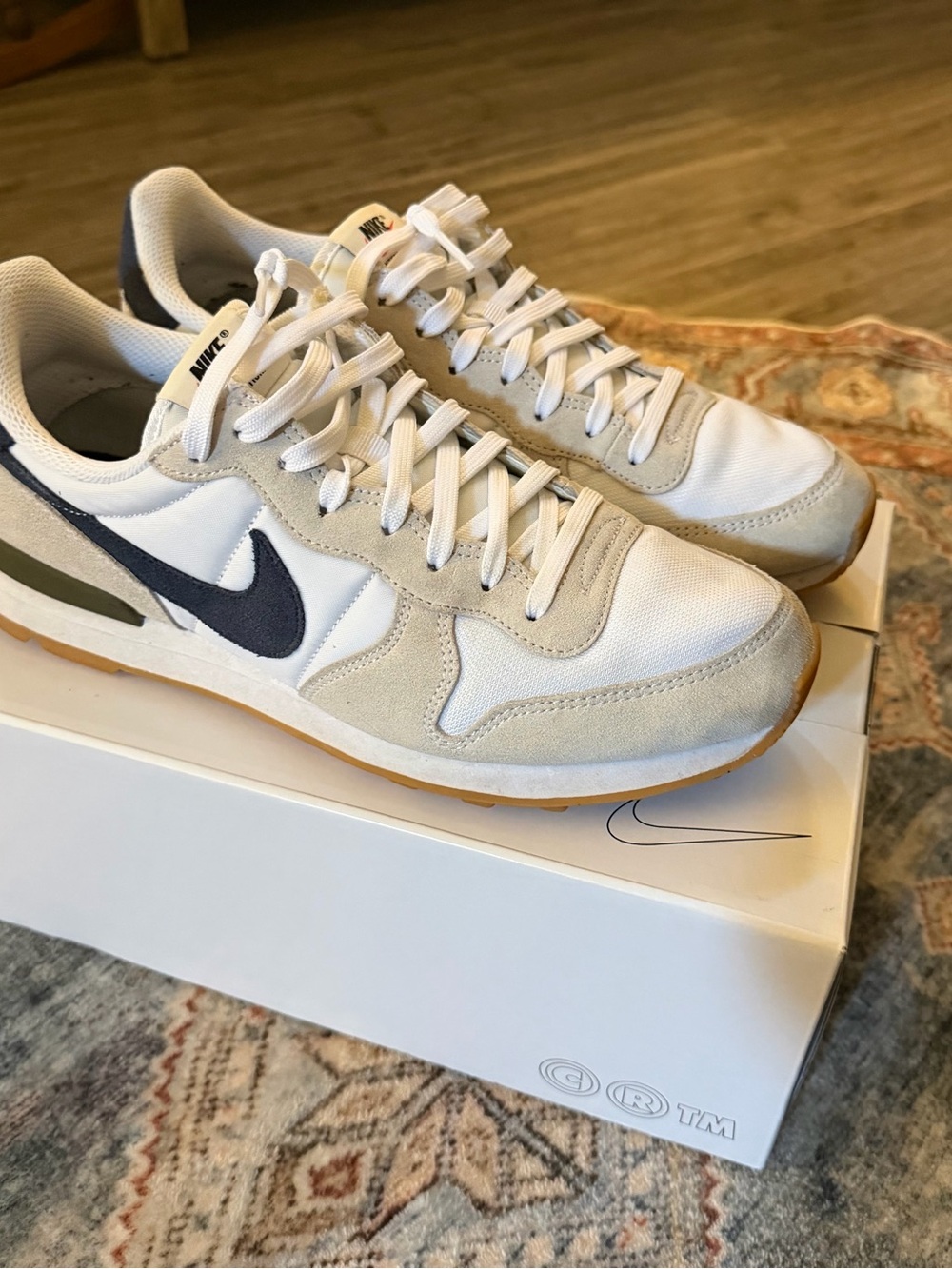 Nike By You Internationalist